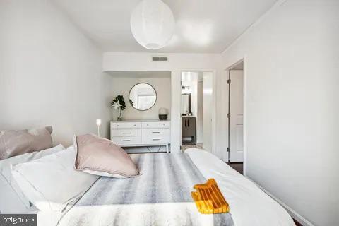 1300 ARMY NAVY DR #321, ARLINGTON, Virginia 22202, 1 Bedroom Bedrooms, ,1 BathroomBathrooms,Residential,For sale,1300 ARMY NAVY DR #321,VAAR2054044 MLS # VAAR2054044
