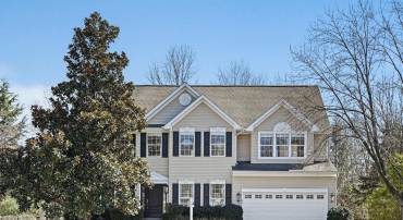 213 LAKE VIEW WAY NW, LEESBURG, Virginia 20176, 4 Bedrooms Bedrooms, ,3 BathroomsBathrooms,Residential,For sale,213 LAKE VIEW WAY NW,VALO2090448 MLS # VALO2090448