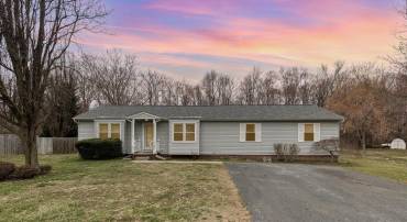 11806 HIGHLAND OAKS DR, FREDERICKSBURG, Virginia 22407, 3 Bedrooms Bedrooms, ,2 BathroomsBathrooms,Residential,For sale,11806 HIGHLAND OAKS DR,VASP2031182 MLS # VASP2031182