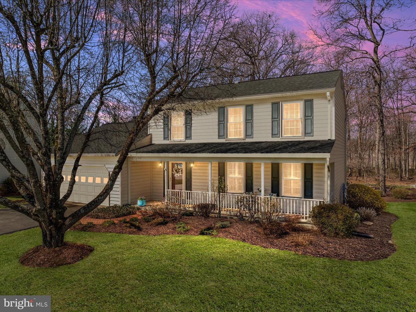 13164 AUTUMN HILL LN, HERNDON, Virginia 20171, 4 Bedrooms Bedrooms, ,2 BathroomsBathrooms,Residential,For sale,13164 AUTUMN HILL LN,VAFX2225936 MLS # VAFX2225936