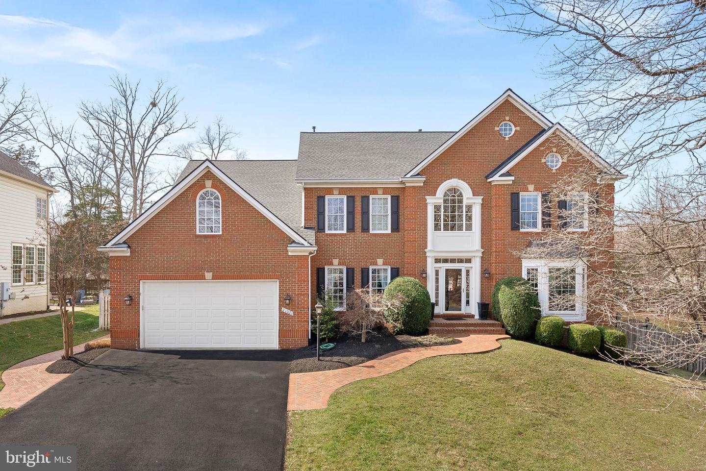 21021 GLENDOWER CT, ASHBURN, Virginia 20147, 5 Bedrooms Bedrooms, ,4 BathroomsBathrooms,Residential,For sale,21021 GLENDOWER CT,VALO2090584 MLS # VALO2090584