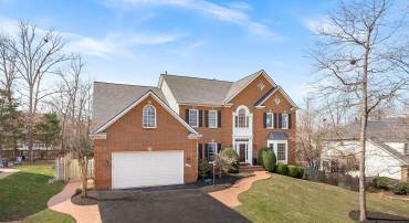 21021 GLENDOWER CT, ASHBURN, Virginia 20147, 5 Bedrooms Bedrooms, ,4 BathroomsBathrooms,Residential,For sale,21021 GLENDOWER CT,VALO2090584 MLS # VALO2090584