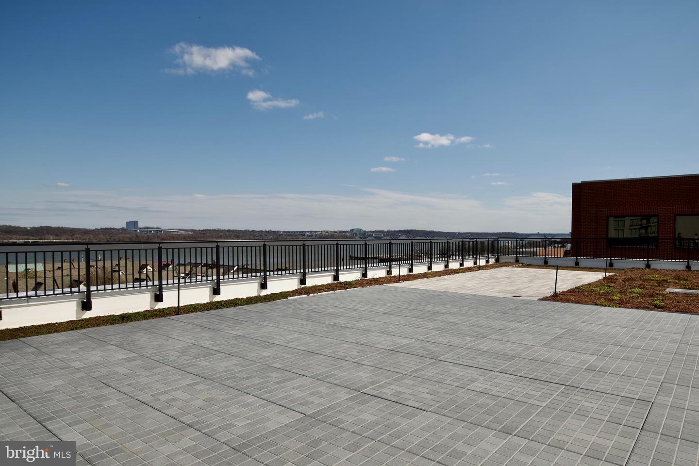 801 N FAIRFAX ST #318, ALEXANDRIA, Virginia 22314, 2 Bedrooms Bedrooms, ,2 BathroomsBathrooms,Residential,For sale,801 N FAIRFAX ST #318,VAAX2042780 MLS # VAAX2042780