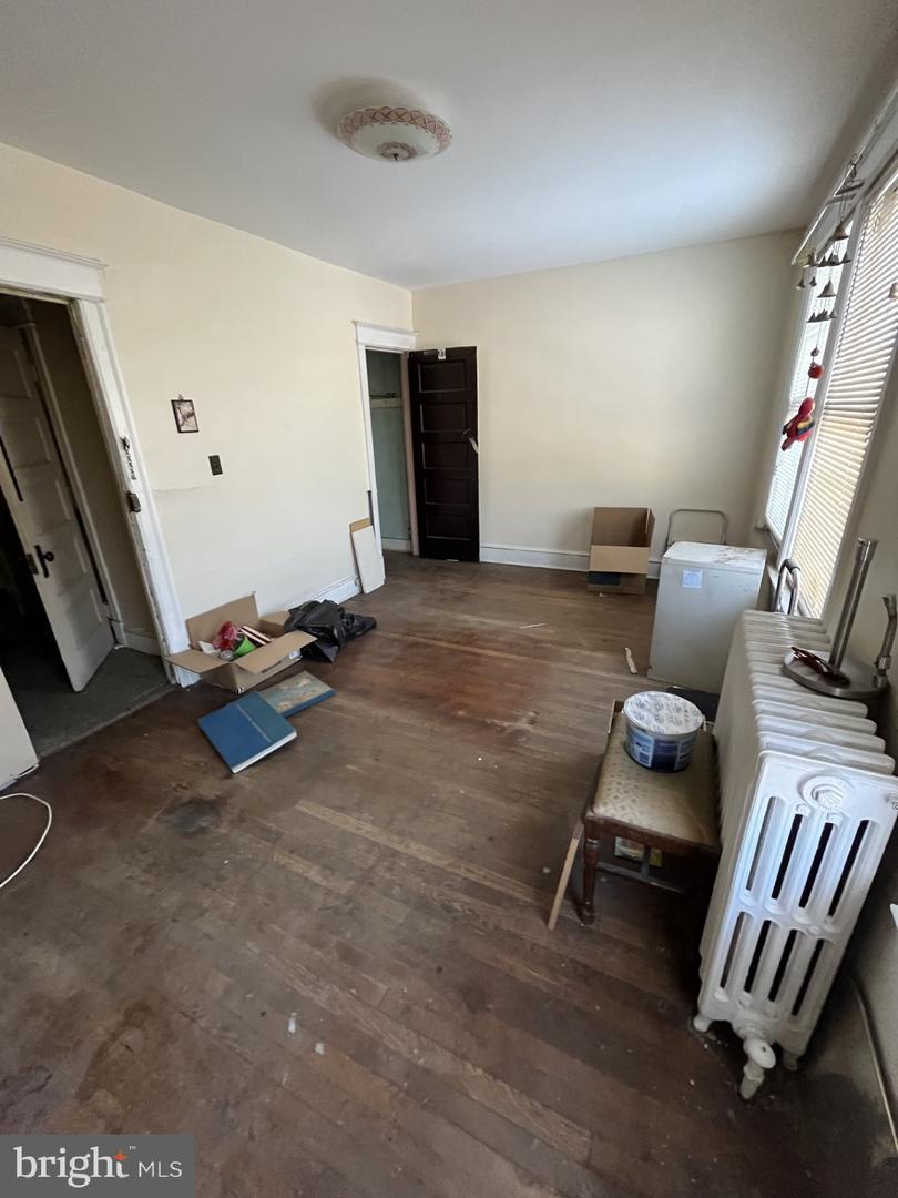 1813 M ST NE, WASHINGTON, District Of Columbia 20002, 3 Bedrooms Bedrooms, ,1 BathroomBathrooms,Residential,For sale,1813 M ST NE,DCDC2191034 MLS # DCDC2191034