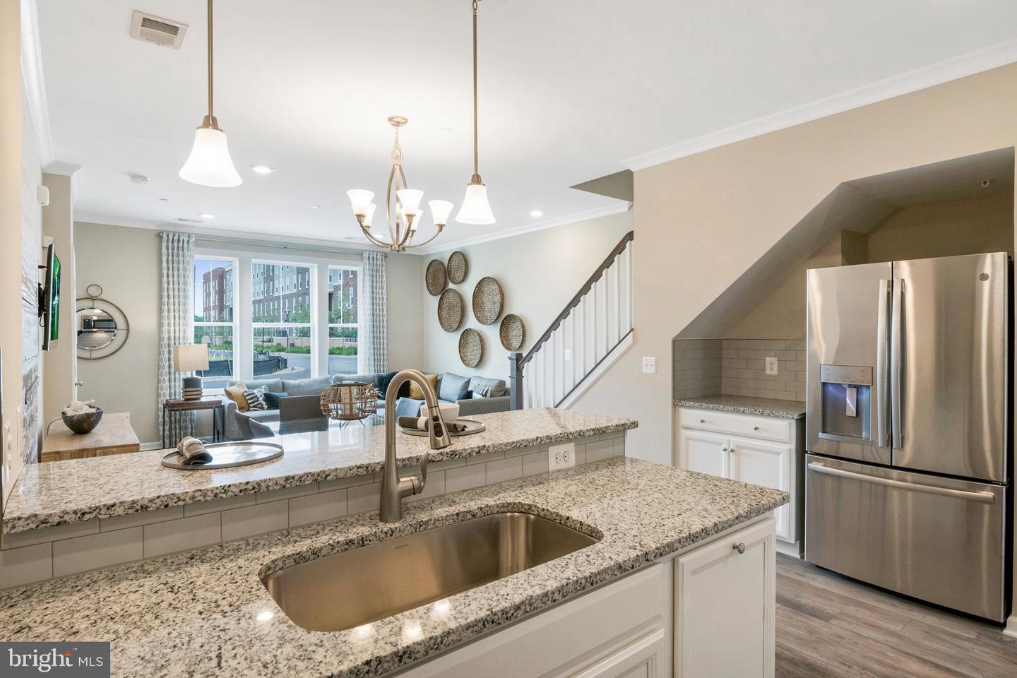 9662 SWALLOWTAIL LN, MANASSAS, Virginia 20110, 3 Bedrooms Bedrooms, ,2 BathroomsBathrooms,Residential,For sale,9662 SWALLOWTAIL LN,VAPW2090062 MLS # VAPW2090062