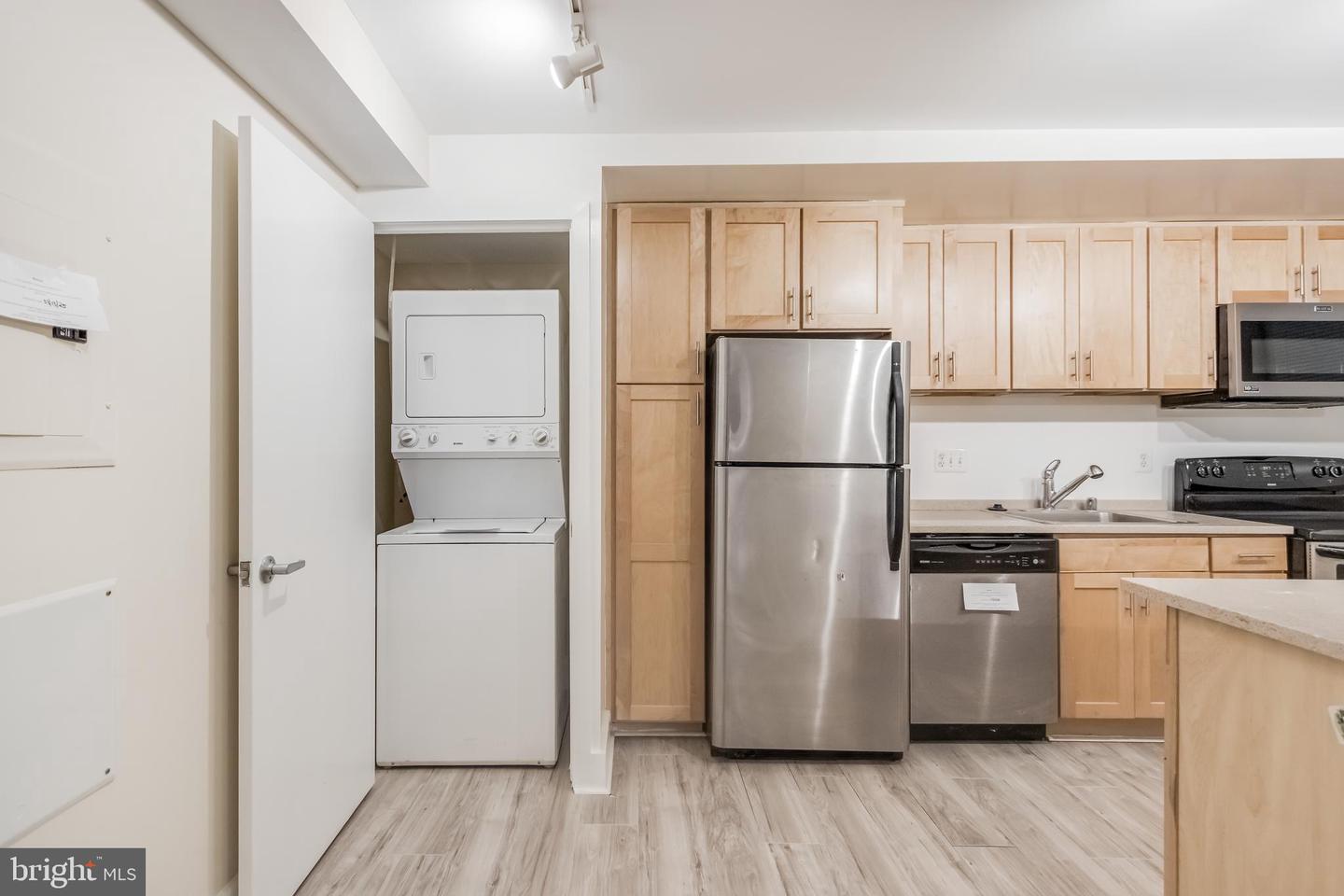 212 OAKWOOD ST SE #B-1, WASHINGTON, District Of Columbia 20032, 1 Bedroom Bedrooms, ,1 BathroomBathrooms,Residential,For sale,212 OAKWOOD ST SE #B-1,DCDC2191220 MLS # DCDC2191220