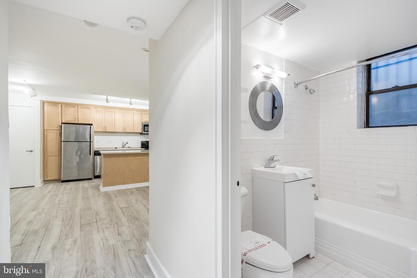 212 OAKWOOD ST SE #B-1, WASHINGTON, District Of Columbia 20032, 1 Bedroom Bedrooms, ,1 BathroomBathrooms,Residential,For sale,212 OAKWOOD ST SE #B-1,DCDC2191220 MLS # DCDC2191220