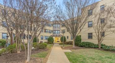 212 OAKWOOD ST SE #B-1, WASHINGTON, District Of Columbia 20032, 1 Bedroom Bedrooms, ,1 BathroomBathrooms,Residential,For sale,212 OAKWOOD ST SE #B-1,DCDC2191220 MLS # DCDC2191220