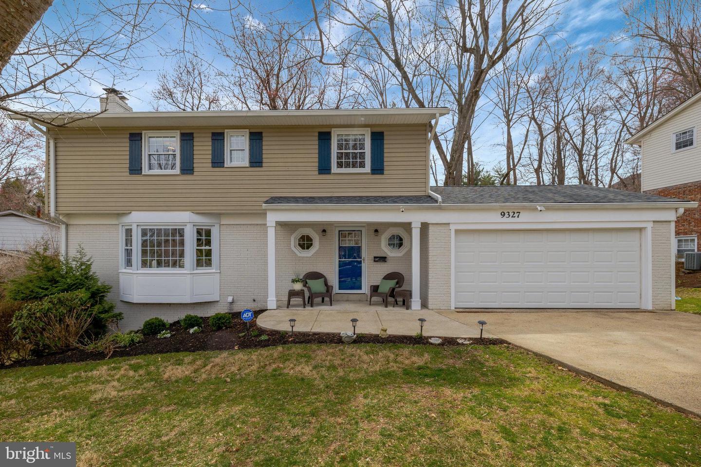 9327 GLENBROOK RD, FAIRFAX, Virginia 22031, 5 Bedrooms Bedrooms, ,3 BathroomsBathrooms,Residential,For sale,9327 GLENBROOK RD,VAFX2222378 MLS # VAFX2222378