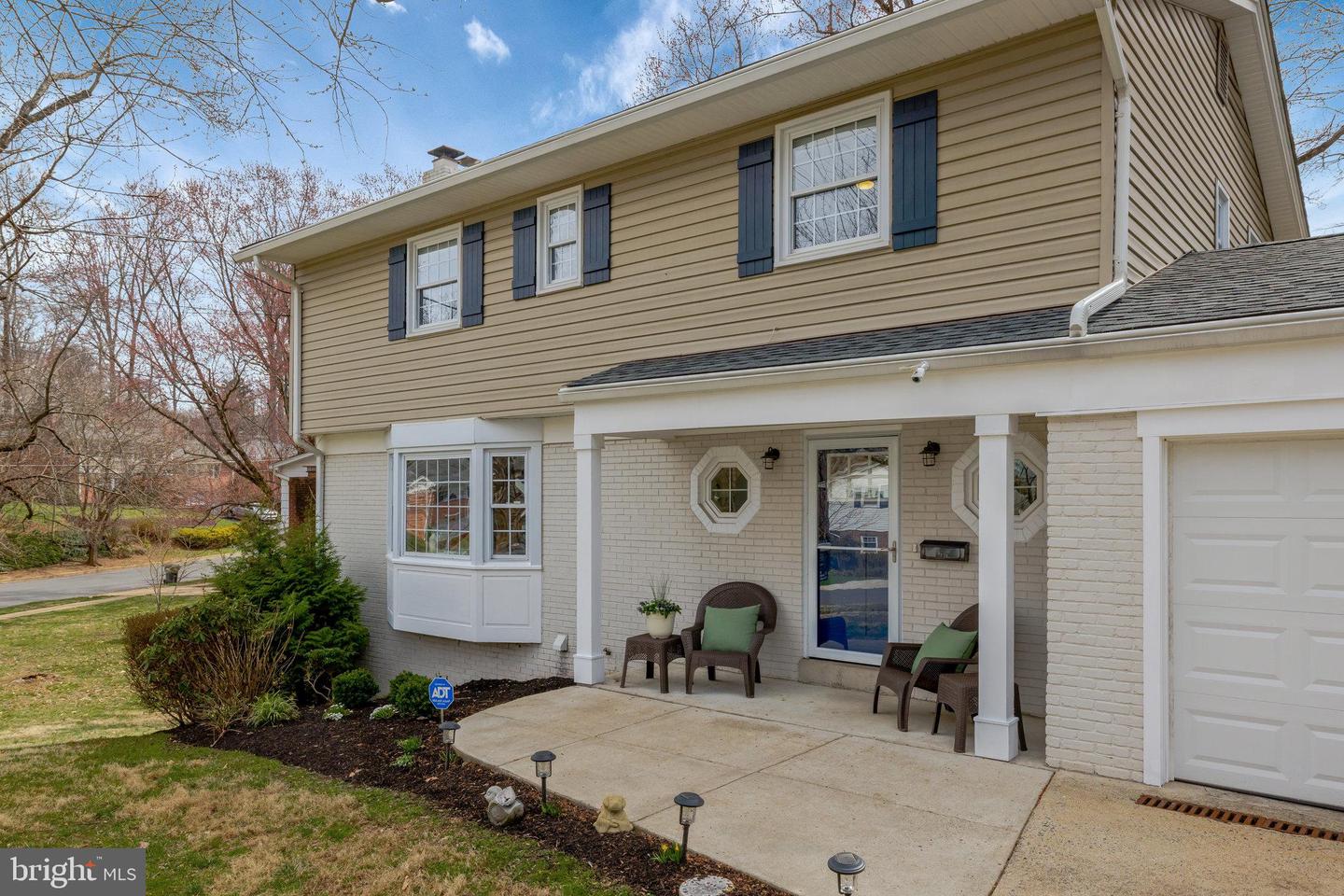 9327 GLENBROOK RD, FAIRFAX, Virginia 22031, 5 Bedrooms Bedrooms, ,3 BathroomsBathrooms,Residential,For sale,9327 GLENBROOK RD,VAFX2222378 MLS # VAFX2222378