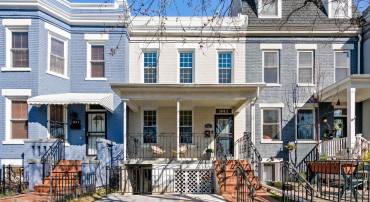 1011 9TH ST NE, WASHINGTON, District Of Columbia 20002, 4 Bedrooms Bedrooms, ,2 BathroomsBathrooms,Residential,For sale,1011 9TH ST NE,DCDC2186066 MLS # DCDC2186066