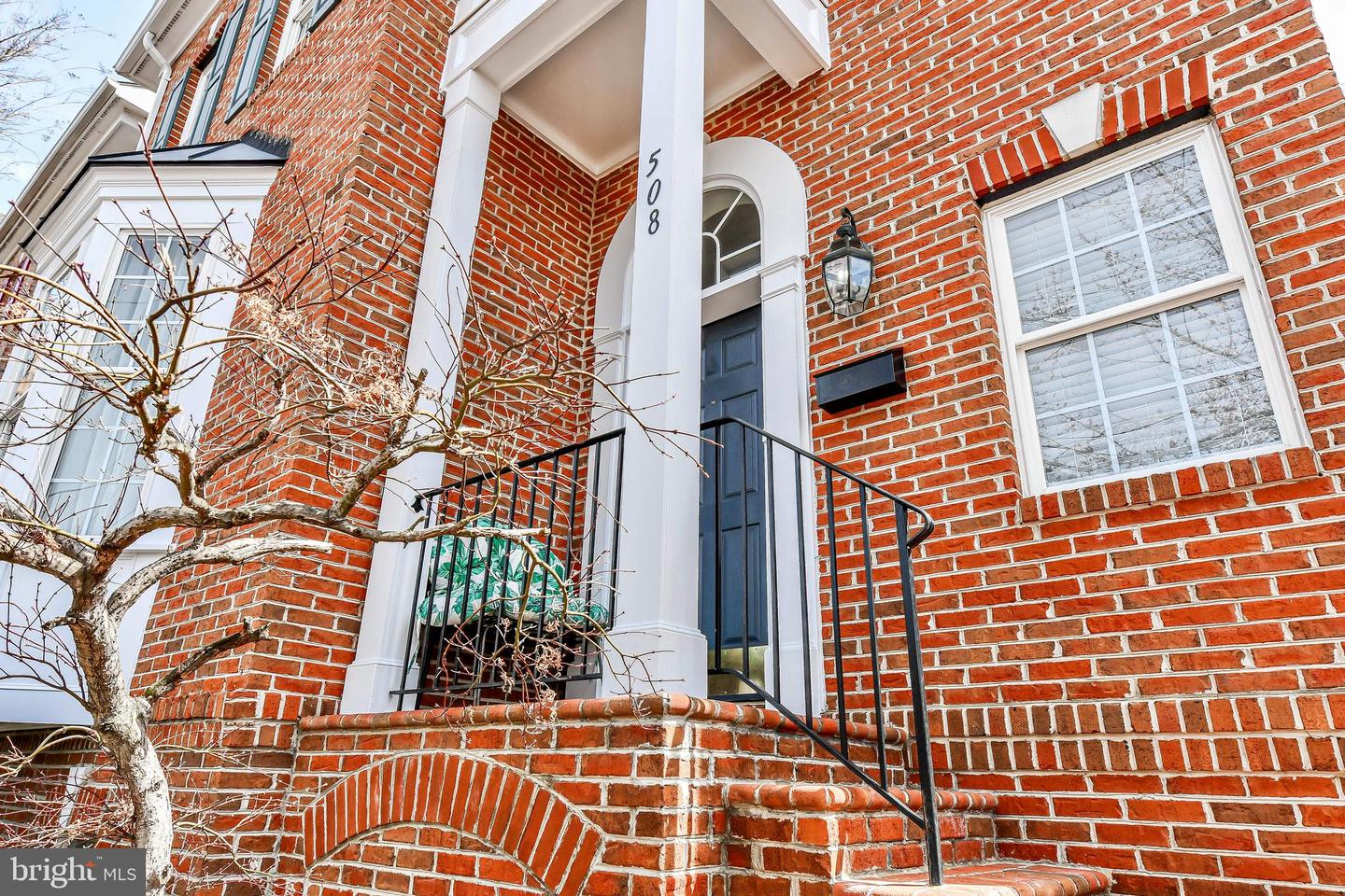 508 S FAYETTE ST S, ALEXANDRIA, Virginia 22314, 3 Bedrooms Bedrooms, ,3 BathroomsBathrooms,Residential,For sale,508 S FAYETTE ST S,VAAX2042698 MLS # VAAX2042698