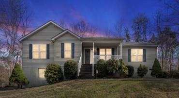 5585 SPERRYVILLE PIKE, BOSTON, Virginia 22713, 3 Bedrooms Bedrooms, ,3 BathroomsBathrooms,Residential,For sale,5585 SPERRYVILLE PIKE,VARP2002002 MLS # VARP2002002