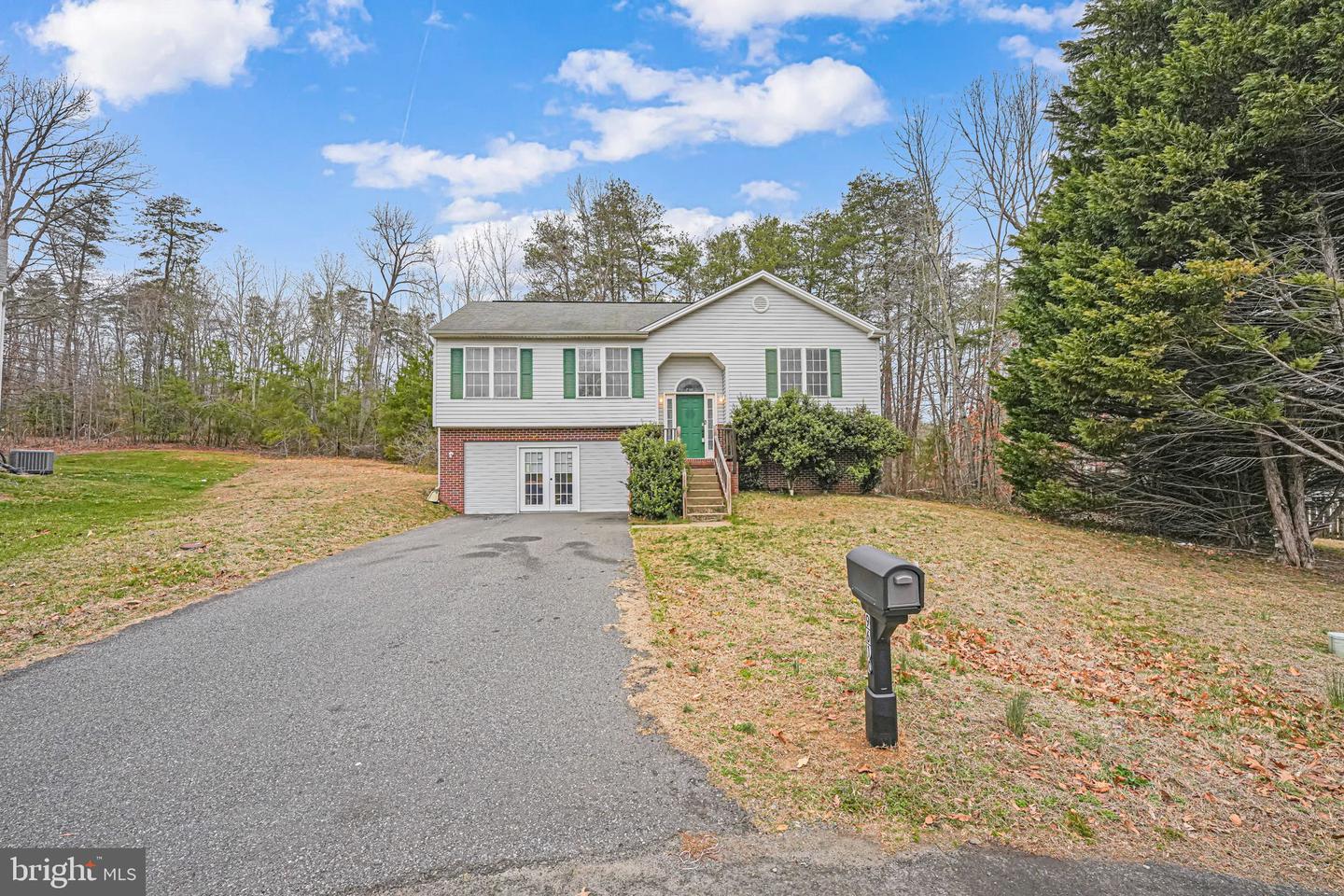 9610 NORWICK LN, FREDERICKSBURG, Virginia 22408, 4 Bedrooms Bedrooms, ,3 BathroomsBathrooms,Residential,For sale,9610 NORWICK LN,VASP2031396 MLS # VASP2031396