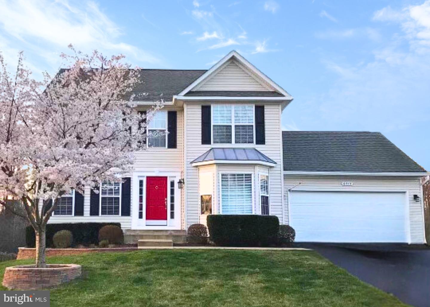 6215 HOT SPRING LN, FREDERICKSBURG, Virginia 22407, 4 Bedrooms Bedrooms, ,3 BathroomsBathrooms,Residential,For sale,6215 HOT SPRING LN,VASP2029236 MLS # VASP2029236