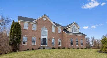 36704 VINEYARD VIEW PL, HILLSBORO, Virginia 20132, 4 Bedrooms Bedrooms, ,3 BathroomsBathrooms,Residential,For sale,36704 VINEYARD VIEW PL,VALO2089926 MLS # VALO2089926