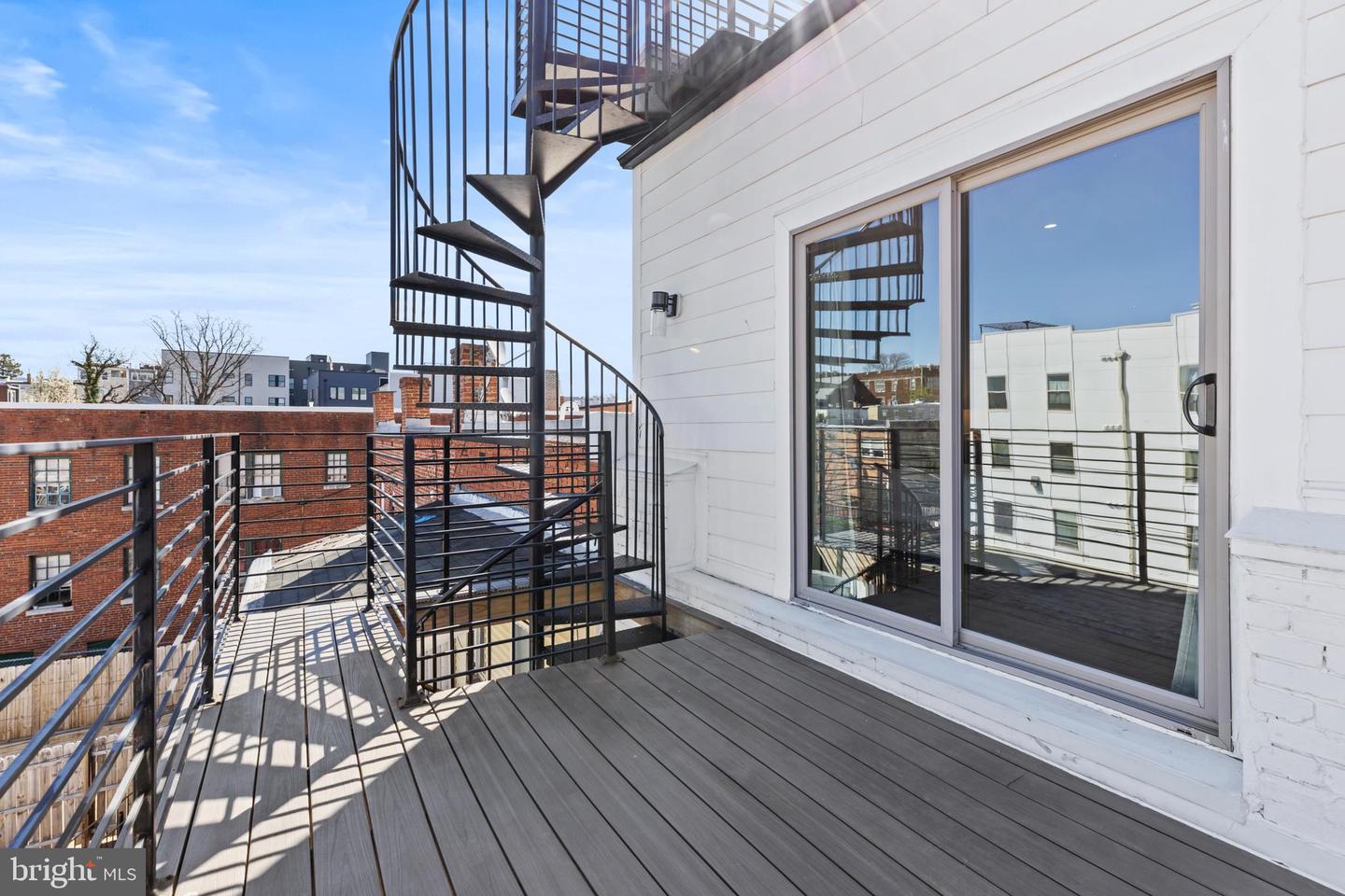 617 PARK RD NW #1, WASHINGTON, District Of Columbia 20010, 3 Bedrooms Bedrooms, ,3 BathroomsBathrooms,Residential,For sale,617 PARK RD NW #1,DCDC2188232 MLS # DCDC2188232