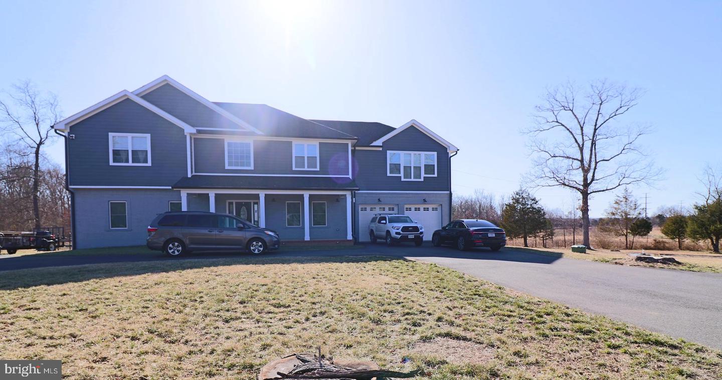 13761 VINT HILL RD, NOKESVILLE, Virginia 20181, 4 Bedrooms Bedrooms, ,4 BathroomsBathrooms,Residential,For sale,13761 VINT HILL RD,VAPW2089346 MLS # VAPW2089346