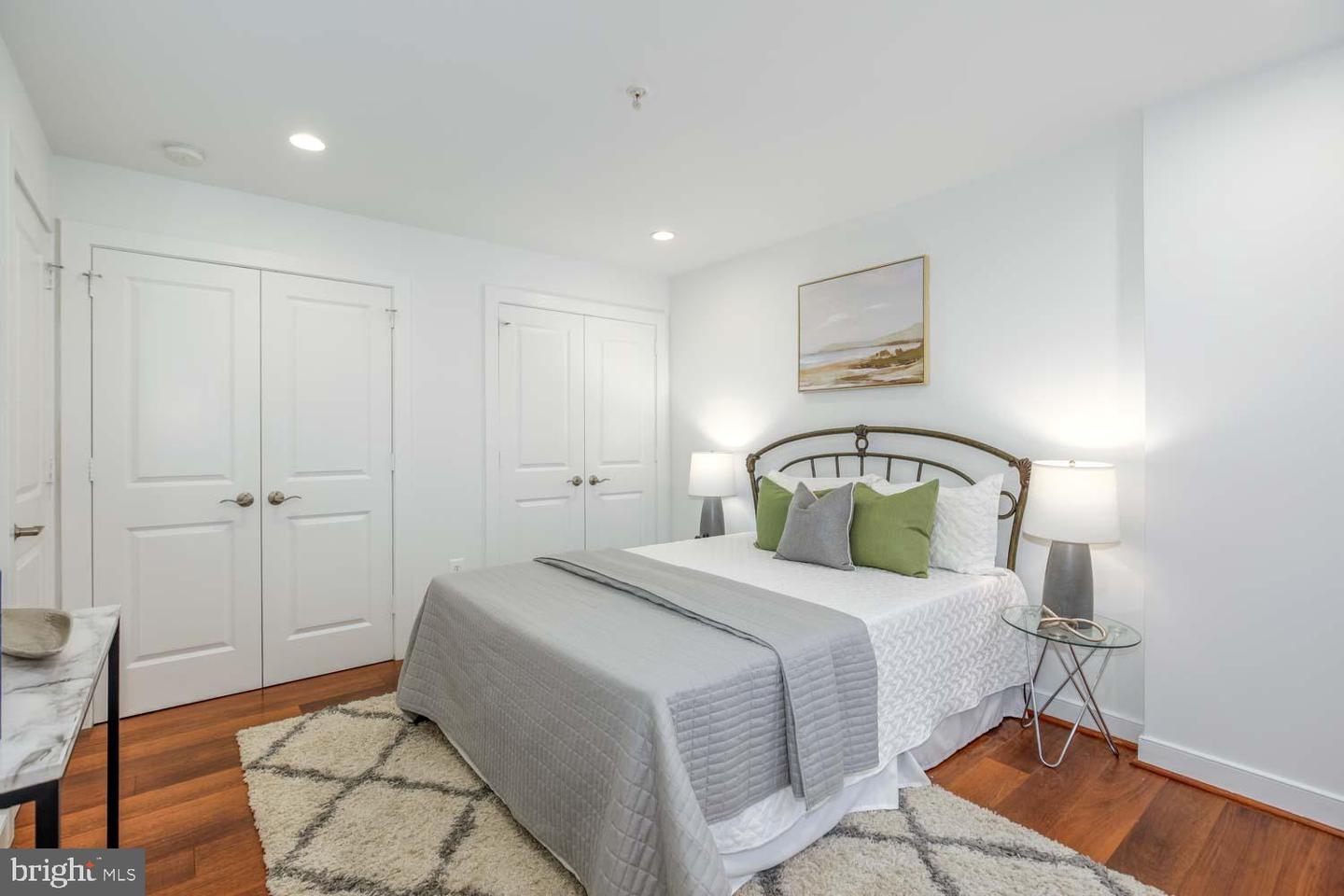 424 EAST CAPITOL ST NE #2, WASHINGTON, District Of Columbia 20003, 1 Bedroom Bedrooms, ,1 BathroomBathrooms,Residential,For sale,424 EAST CAPITOL ST NE #2,DCDC2189718 MLS # DCDC2189718