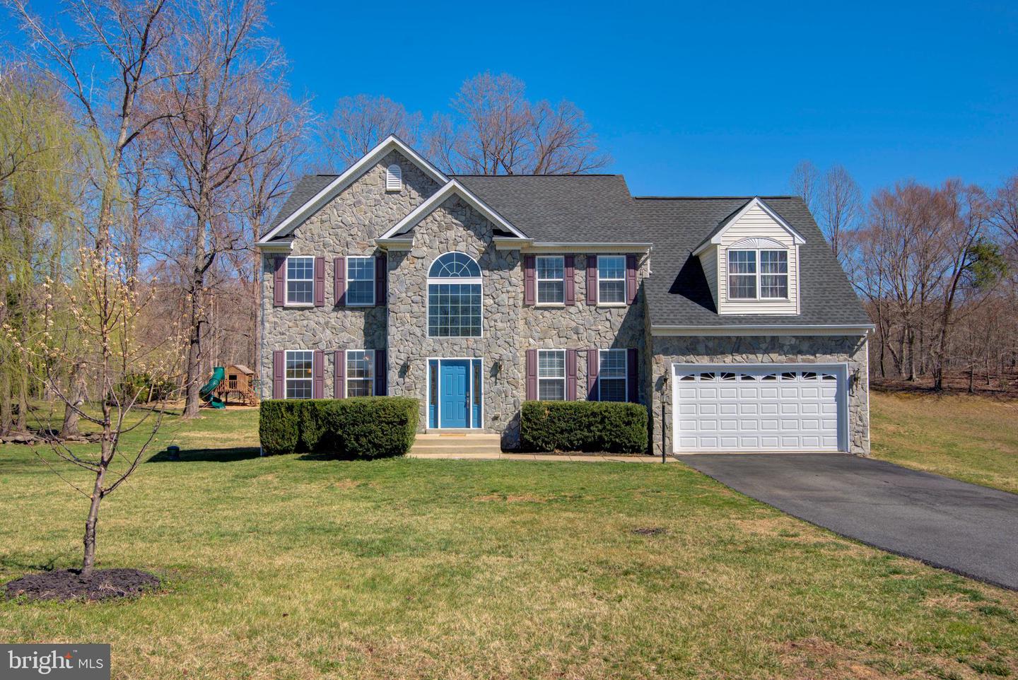 12 MILLBROOK RD, STAFFORD, Virginia 22554, 5 Bedrooms Bedrooms, ,4 BathroomsBathrooms,Residential,For sale,12 MILLBROOK RD,VAST2036806 MLS # VAST2036806