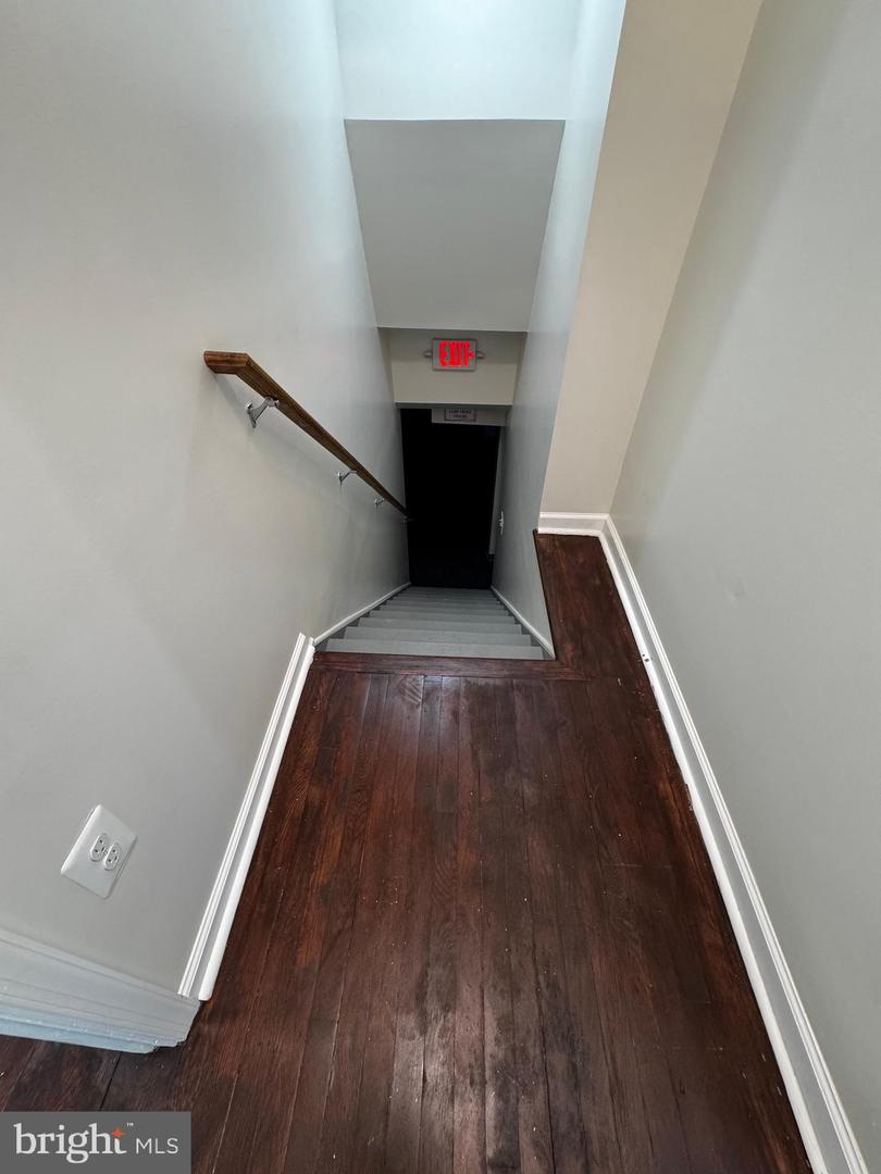 919 S MONROE ST, ARLINGTON, Virginia 22204, ,Land,For sale,919 S MONROE ST,VAAR2054902 MLS # VAAR2054902