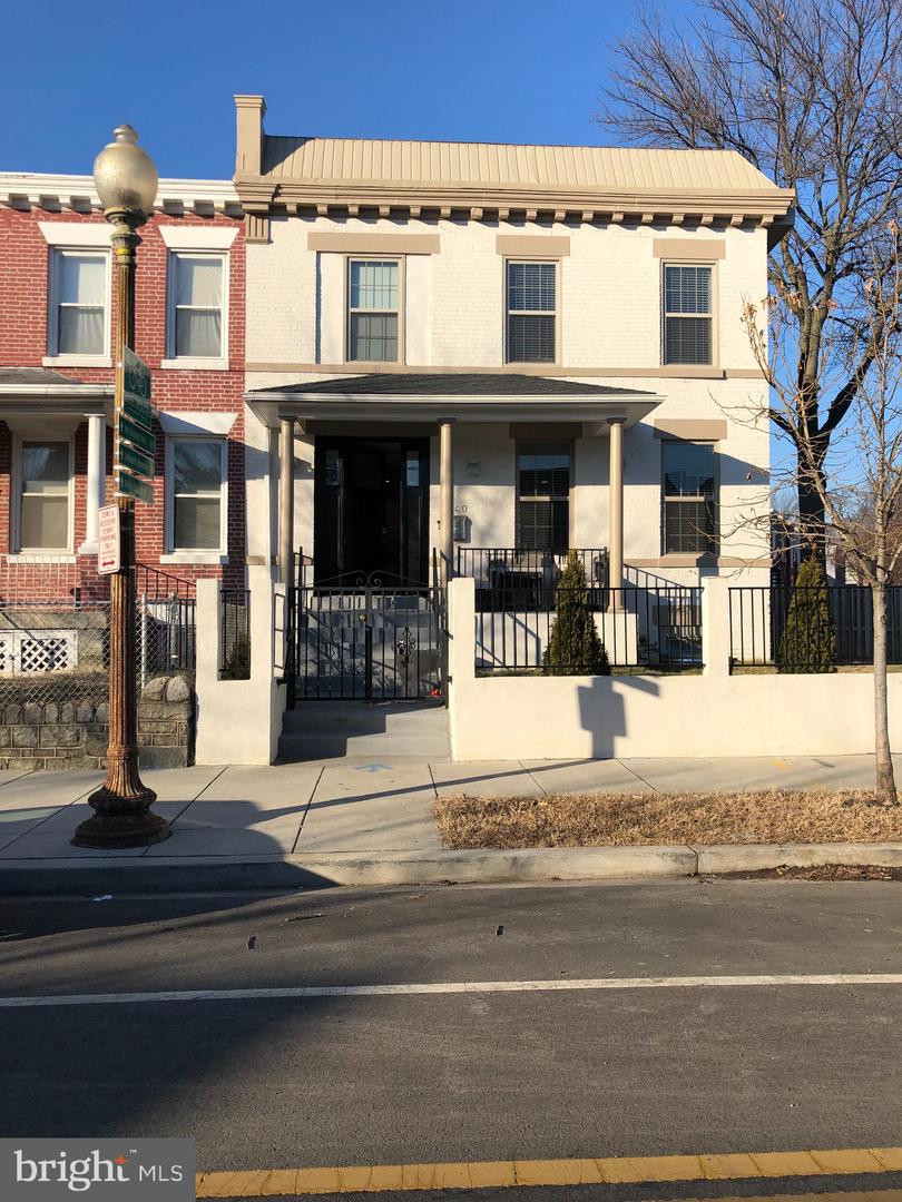 1320 I ST NE, WASHINGTON, District Of Columbia 20002, 3 Bedrooms Bedrooms, ,3 BathroomsBathrooms,Residential,For sale,1320 I ST NE,DCDC2190766 MLS # DCDC2190766 1320 I ST NE, WASHINGTON, District Of Columbia 20002, 3 Bedrooms Bedrooms, ,3 BathroomsBathrooms,Residential,For sale,1320 I ST NE,DCDC2190766 MLS # DCDC2190766