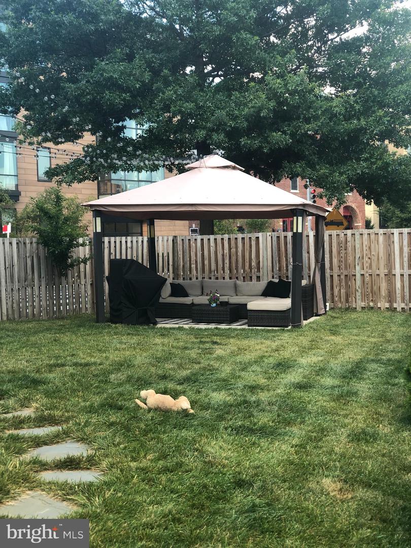 1320 I ST NE, WASHINGTON, District Of Columbia 20002, 3 Bedrooms Bedrooms, ,3 BathroomsBathrooms,Residential,For sale,1320 I ST NE,DCDC2190766 MLS # DCDC2190766 1320 I ST NE, WASHINGTON, District Of Columbia 20002, 3 Bedrooms Bedrooms, ,3 BathroomsBathrooms,Residential,For sale,1320 I ST NE,DCDC2190766 MLS # DCDC2190766