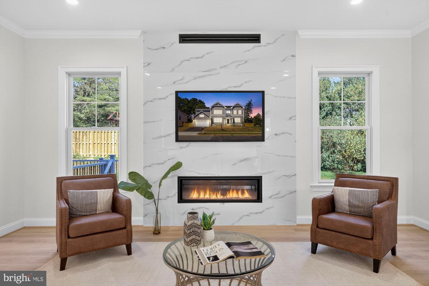 910 FAIRWAY DR NE, VIENNA, Virginia 22180, 6 Bedrooms Bedrooms, ,6 BathroomsBathrooms,Residential,For sale,910 FAIRWAY DR NE,VAFX2228436 MLS # VAFX2228436