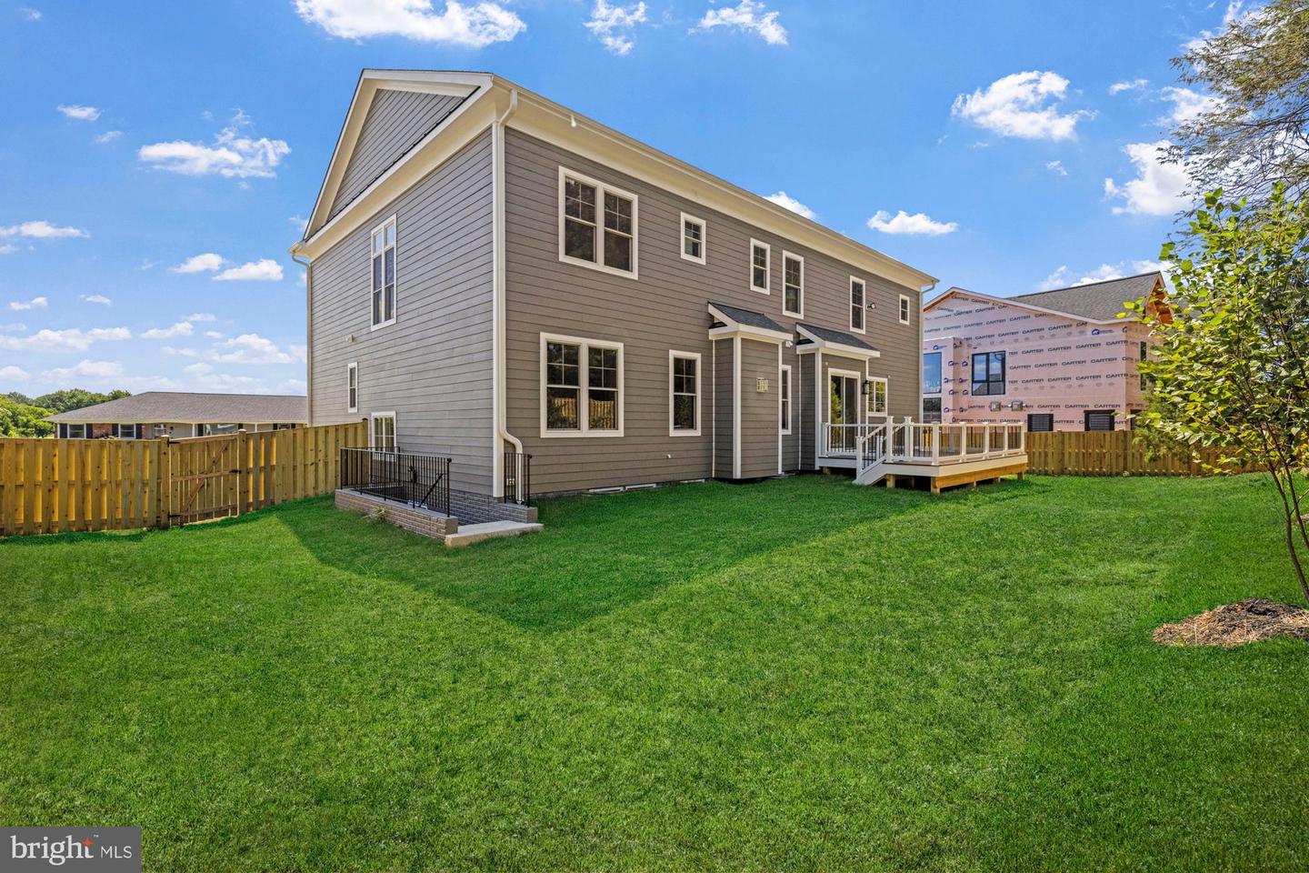 910 FAIRWAY DR NE, VIENNA, Virginia 22180, 6 Bedrooms Bedrooms, ,6 BathroomsBathrooms,Residential,For sale,910 FAIRWAY DR NE,VAFX2228436 MLS # VAFX2228436