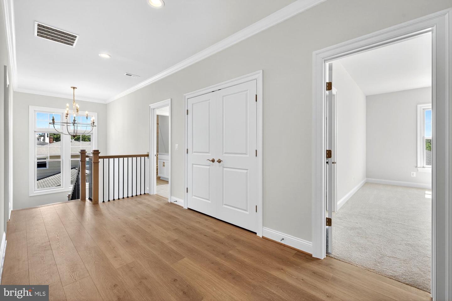 910 FAIRWAY DR NE, VIENNA, Virginia 22180, 6 Bedrooms Bedrooms, ,6 BathroomsBathrooms,Residential,For sale,910 FAIRWAY DR NE,VAFX2228436 MLS # VAFX2228436