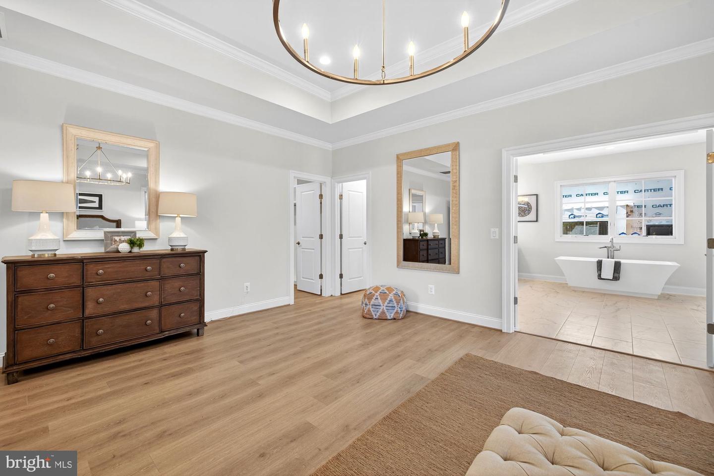 910 FAIRWAY DR NE, VIENNA, Virginia 22180, 6 Bedrooms Bedrooms, ,6 BathroomsBathrooms,Residential,For sale,910 FAIRWAY DR NE,VAFX2228436 MLS # VAFX2228436