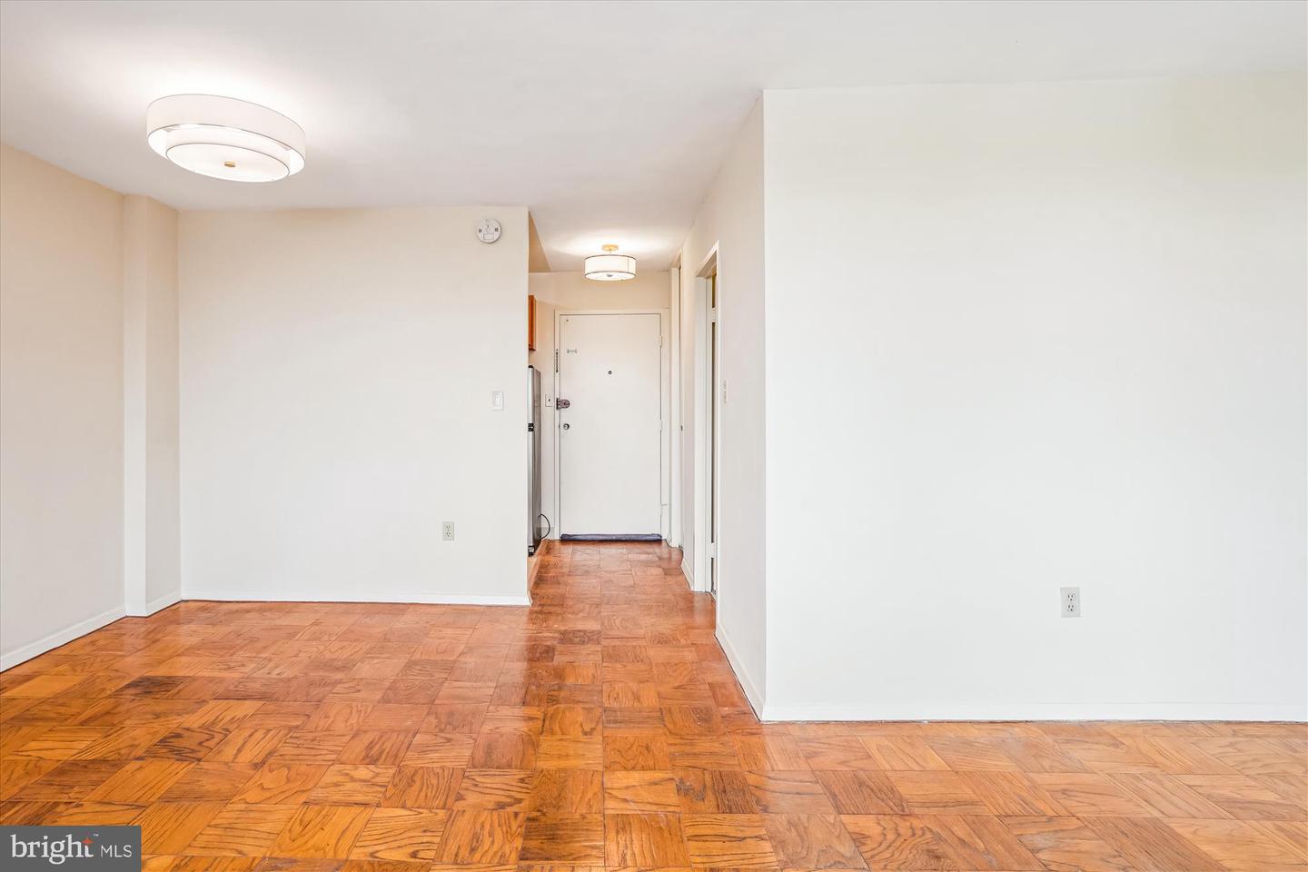 2800 WISCONSIN AVE NW #505, WASHINGTON, District Of Columbia 20007, ,1 BathroomBathrooms,Residential,For sale,2800 WISCONSIN AVE NW #505,DCDC2190878 MLS # DCDC2190878