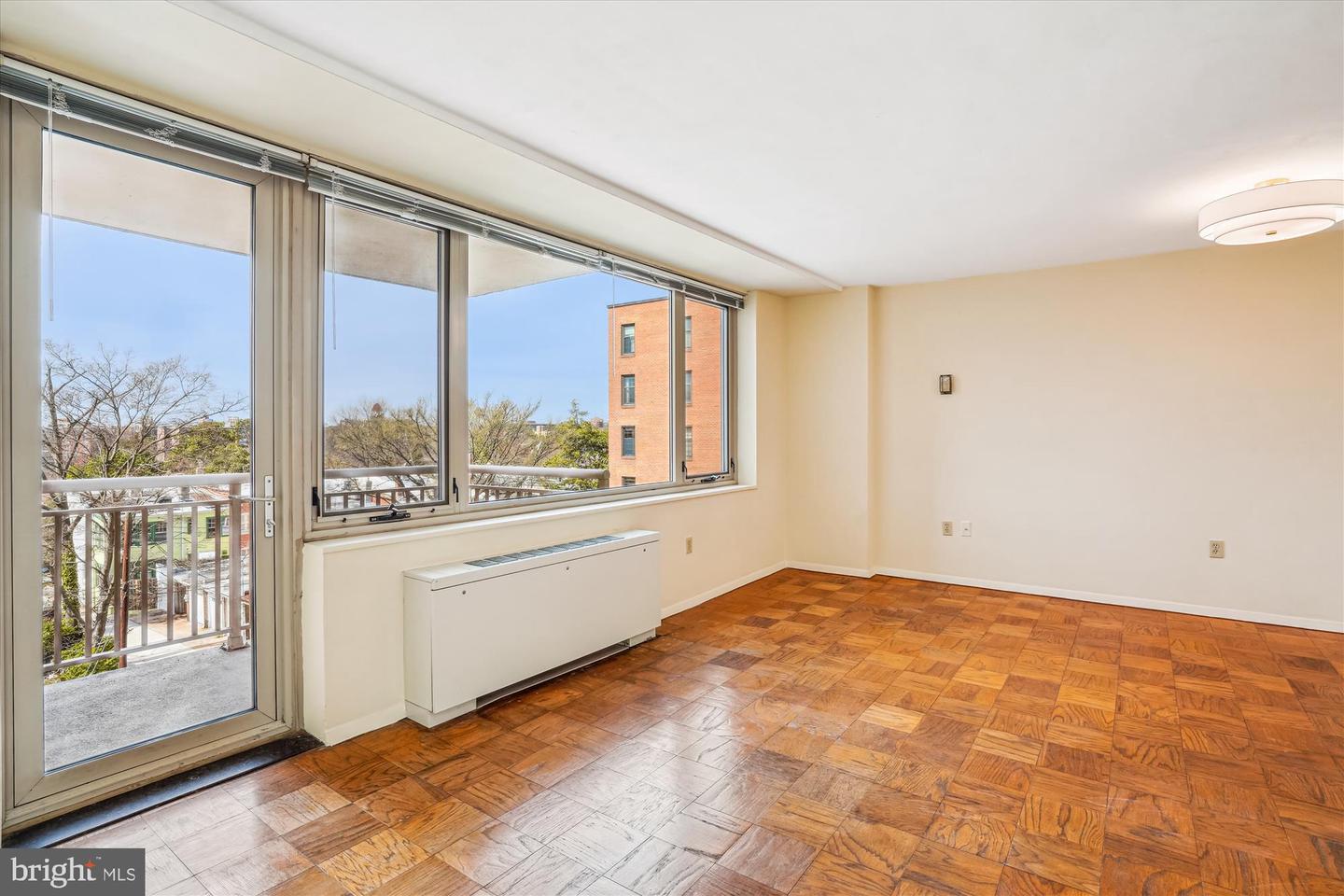 2800 WISCONSIN AVE NW #505, WASHINGTON, District Of Columbia 20007, ,1 BathroomBathrooms,Residential,For sale,2800 WISCONSIN AVE NW #505,DCDC2190878 MLS # DCDC2190878