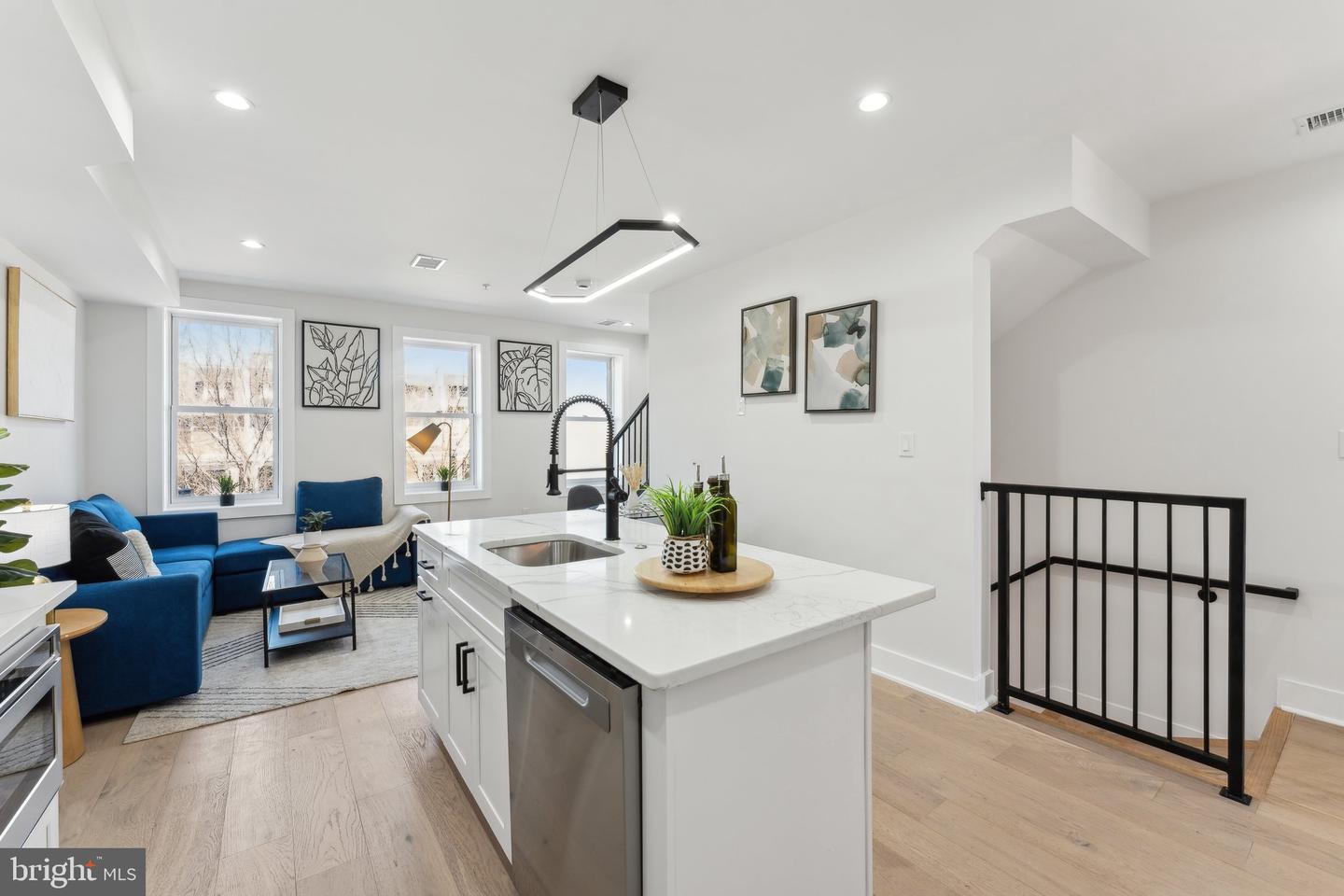 6 ADAMS ST NW #2, WASHINGTON, District Of Columbia 20001, 3 Bedrooms Bedrooms, ,3 BathroomsBathrooms,Residential,For sale,6 ADAMS ST NW #2,DCDC2190998 MLS # DCDC2190998