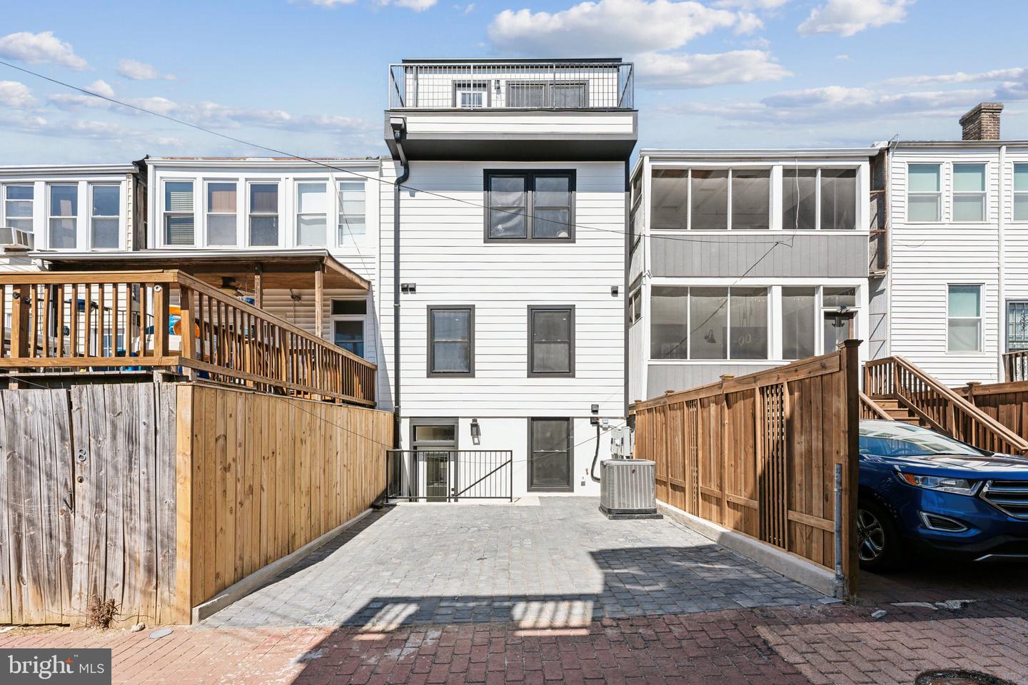 6 ADAMS ST NW #2, WASHINGTON, District Of Columbia 20001, 3 Bedrooms Bedrooms, ,3 BathroomsBathrooms,Residential,For sale,6 ADAMS ST NW #2,DCDC2190998 MLS # DCDC2190998