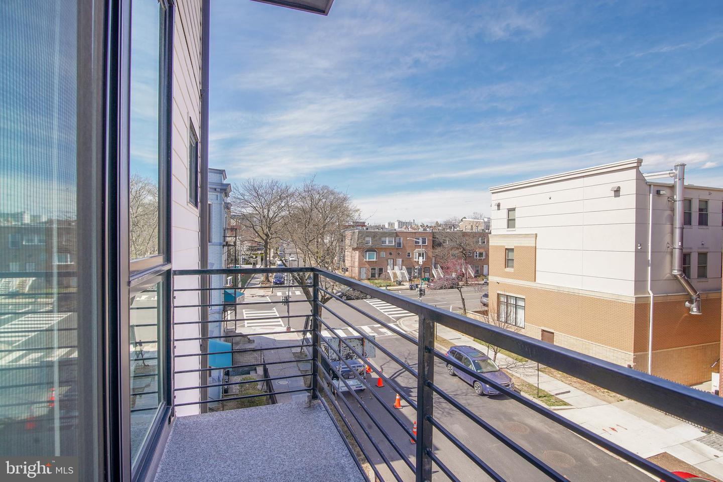 1012 HARVARD ST NW #8, WASHINGTON, District Of Columbia 20001, 2 Bedrooms Bedrooms, ,2 BathroomsBathrooms,Residential,For sale,1012 HARVARD ST NW #8,DCDC2191024 MLS # DCDC2191024