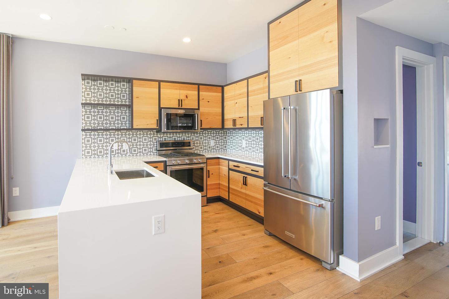 1012 HARVARD ST NW #8, WASHINGTON, District Of Columbia 20001, 2 Bedrooms Bedrooms, ,2 BathroomsBathrooms,Residential,For sale,1012 HARVARD ST NW #8,DCDC2191024 MLS # DCDC2191024