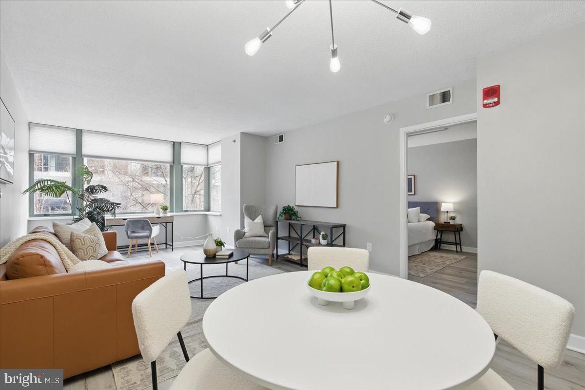 1150 K ST NW #304, WASHINGTON, District Of Columbia 20005, 1 Bedroom Bedrooms, ,1 BathroomBathrooms,Residential,For sale,1150 K ST NW #304,DCDC2191120 MLS # DCDC2191120