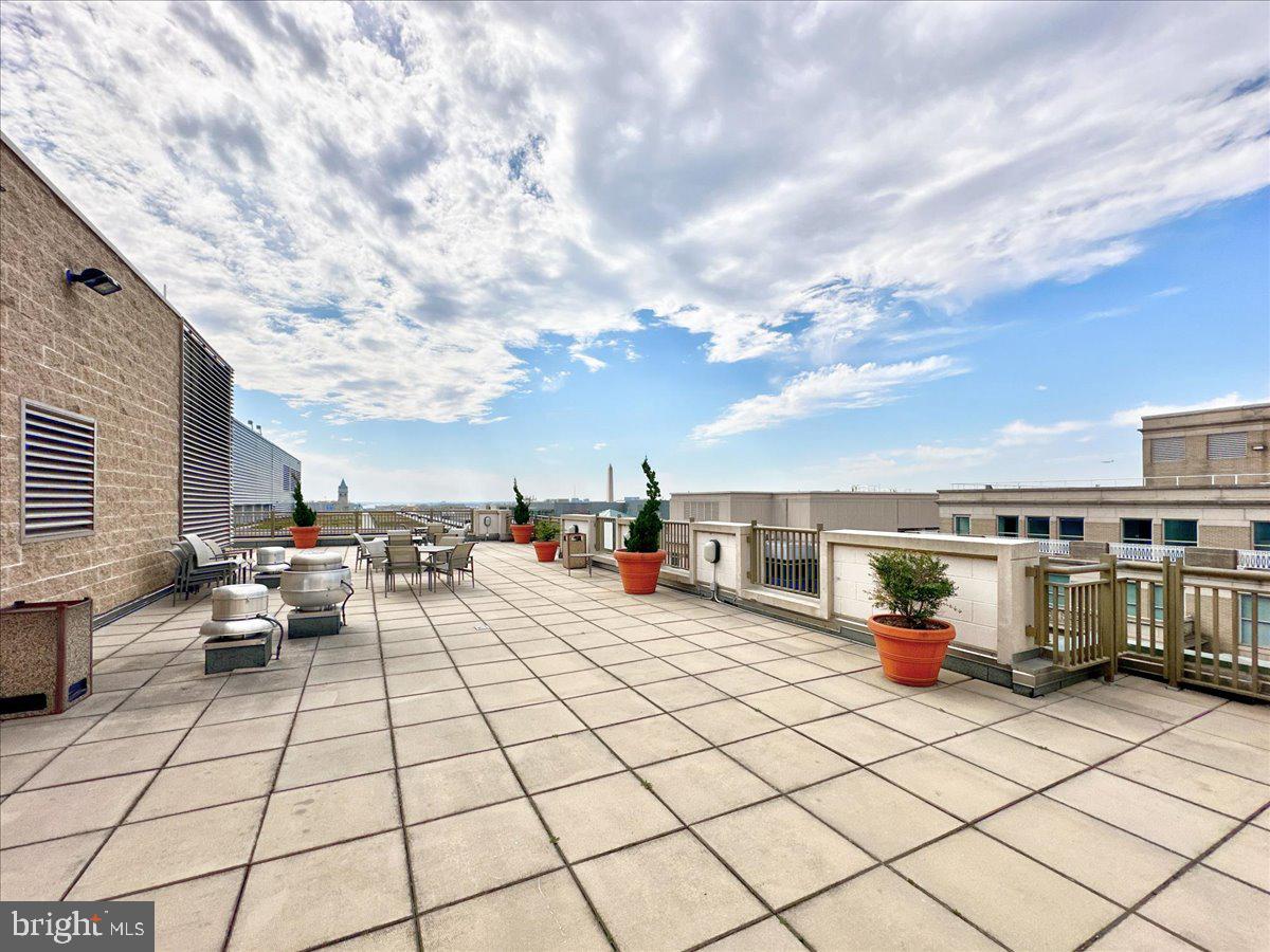 1150 K ST NW #304, WASHINGTON, District Of Columbia 20005, 1 Bedroom Bedrooms, ,1 BathroomBathrooms,Residential,For sale,1150 K ST NW #304,DCDC2191120 MLS # DCDC2191120