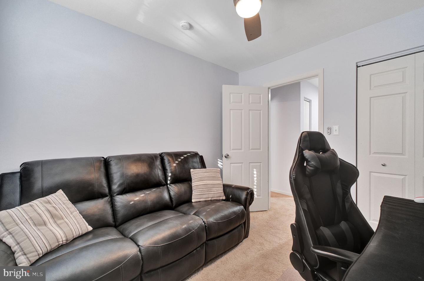 18077 OLDE PORT LN, TRIANGLE, Virginia 22172, 3 Bedrooms Bedrooms, ,2 BathroomsBathrooms,Residential,For sale,18077 OLDE PORT LN,VAPW2090008 MLS # VAPW2090008