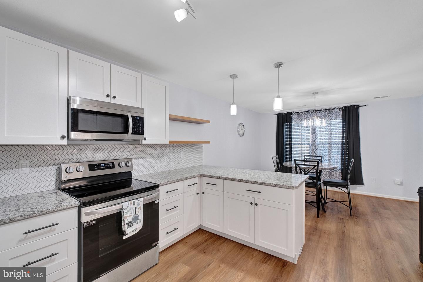 18077 OLDE PORT LN, TRIANGLE, Virginia 22172, 3 Bedrooms Bedrooms, ,2 BathroomsBathrooms,Residential,For sale,18077 OLDE PORT LN,VAPW2090008 MLS # VAPW2090008