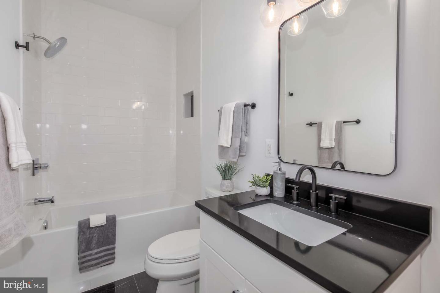 426 MANOR PL NW #3, WASHINGTON, District Of Columbia 20010, 3 Bedrooms Bedrooms, ,2 BathroomsBathrooms,Residential,For sale,426 MANOR PL NW #3,DCDC2191198 MLS # DCDC2191198