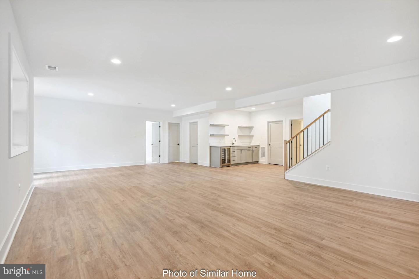 7703 LUNCEFORD LN, FALLS CHURCH, Virginia 22043, 6 Bedrooms Bedrooms, ,2 BathroomsBathrooms,Residential,For sale,7703 LUNCEFORD LN,VAFX2229038 MLS # VAFX2229038