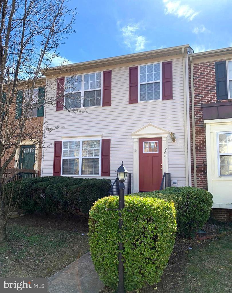 207 REGINA LN, FREDERICKSBURG, Virginia 22405, 3 Bedrooms Bedrooms, ,2 BathroomsBathrooms,Residential,For sale,207 REGINA LN,VAST2037008 MLS # VAST2037008