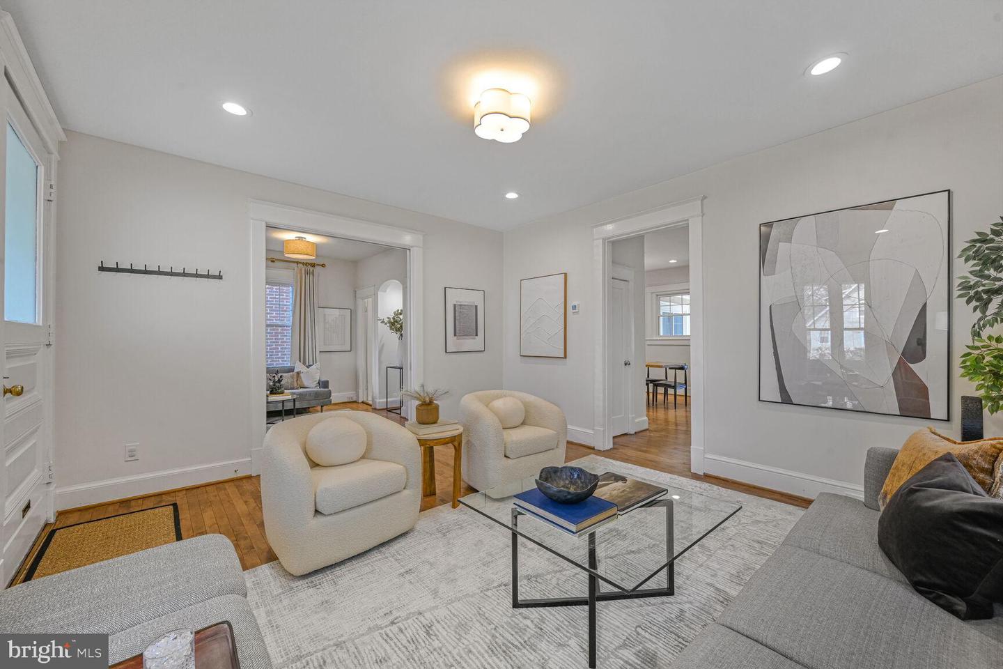 3410 MORRISON ST NW, WASHINGTON, District Of Columbia 20015, 6 Bedrooms Bedrooms, ,6 BathroomsBathrooms,Residential,For sale,3410 MORRISON ST NW,DCDC2191334 MLS # DCDC2191334