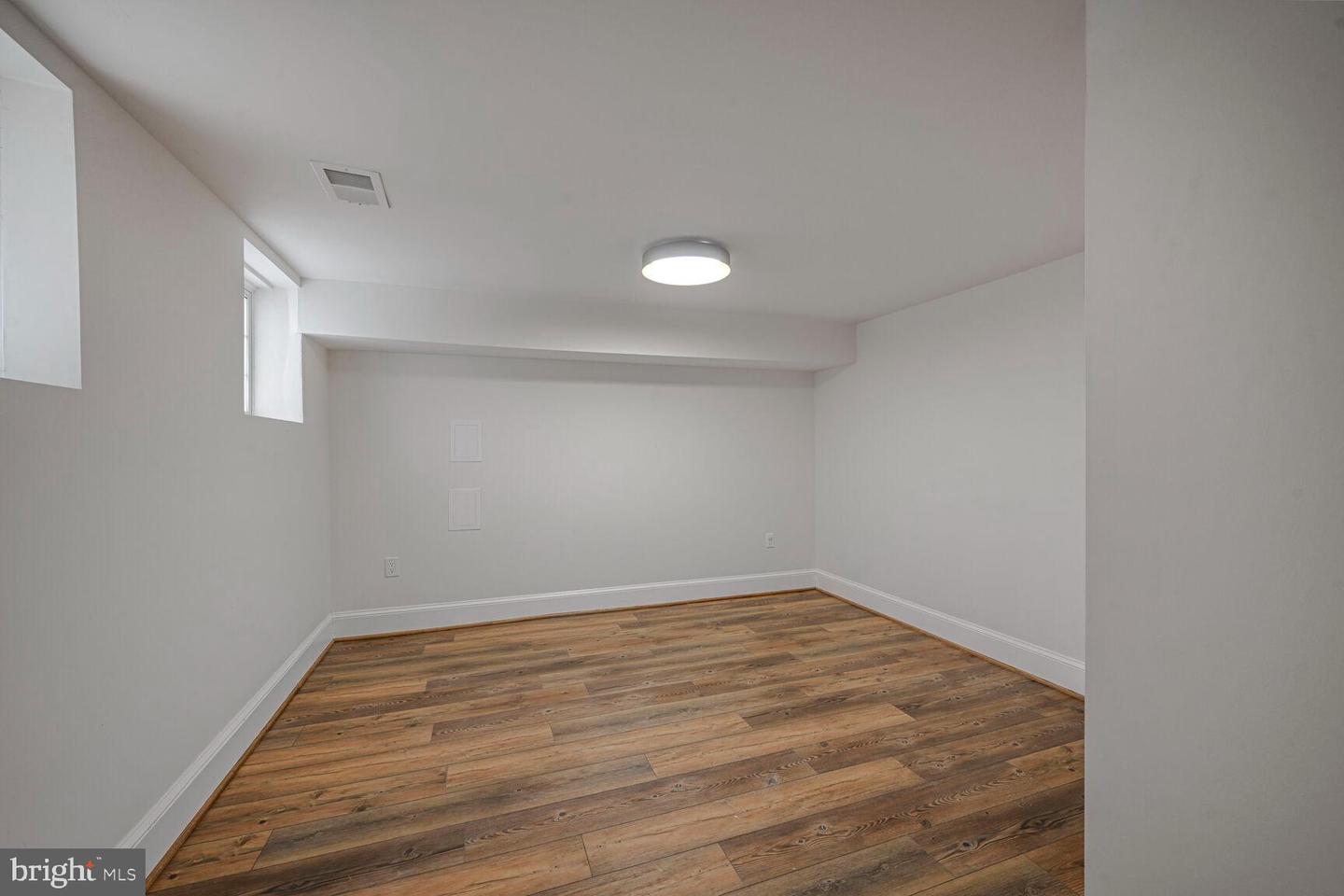 3410 MORRISON ST NW, WASHINGTON, District Of Columbia 20015, 6 Bedrooms Bedrooms, ,6 BathroomsBathrooms,Residential,For sale,3410 MORRISON ST NW,DCDC2191334 MLS # DCDC2191334