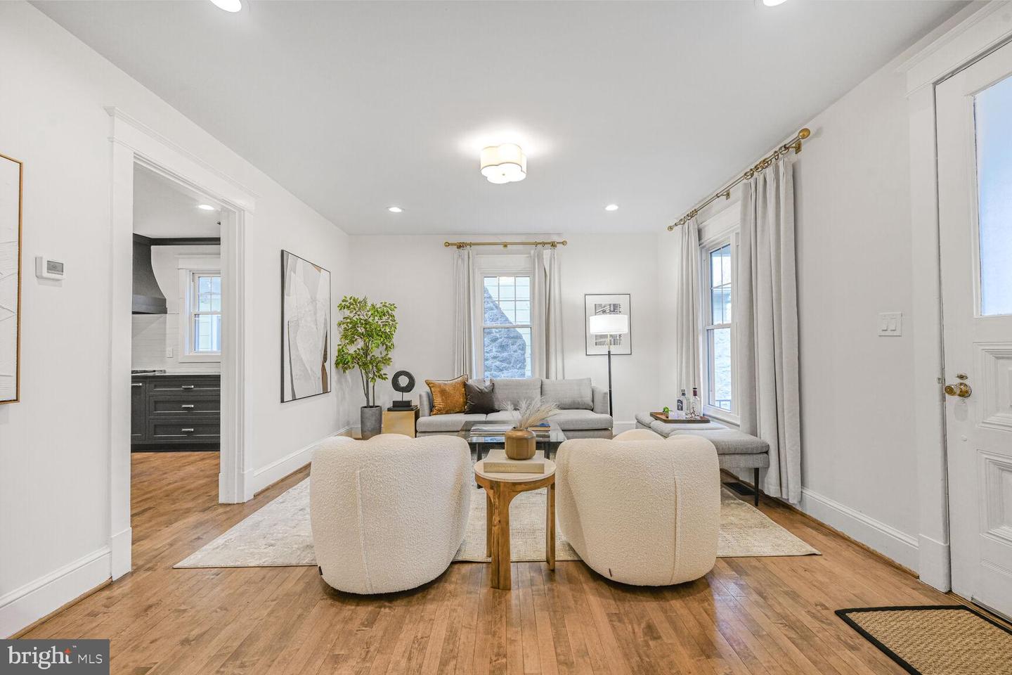 3410 MORRISON ST NW, WASHINGTON, District Of Columbia 20015, 6 Bedrooms Bedrooms, ,6 BathroomsBathrooms,Residential,For sale,3410 MORRISON ST NW,DCDC2191334 MLS # DCDC2191334