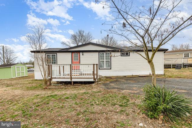 54 CLIFF CIRCLE, STAFFORD, Virginia 22556, 4 Bedrooms Bedrooms, 4 Rooms Rooms,2 BathroomsBathrooms,Residential,For sale,54 CLIFF CIRCLE,VAST2037028 MLS # VAST2037028