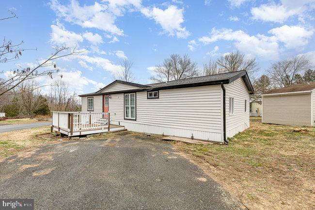 54 CLIFF CIRCLE, STAFFORD, Virginia 22556, 4 Bedrooms Bedrooms, 4 Rooms Rooms,2 BathroomsBathrooms,Residential,For sale,54 CLIFF CIRCLE,VAST2037028 MLS # VAST2037028