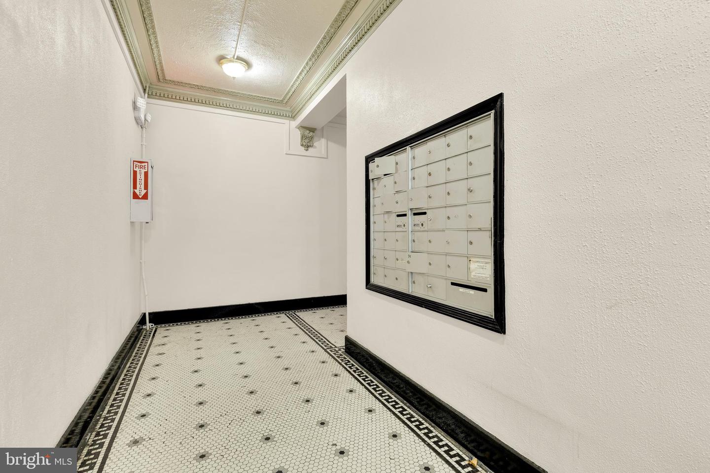 4120 14TH ST NW #B4, WASHINGTON, District Of Columbia 20011, 2 Bedrooms Bedrooms, ,1 BathroomBathrooms,Residential,For sale,4120 14TH ST NW #B4,DCDC2191420 MLS # DCDC2191420